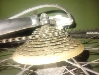 Bicicleta Giant Revel