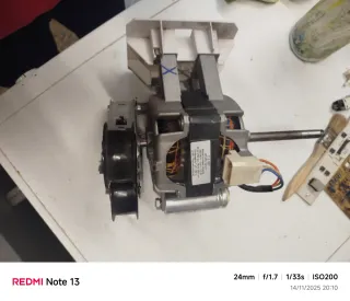 Motor secadora Candy 40008345