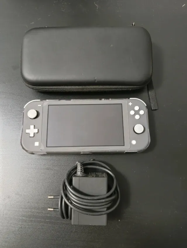 Nintendo Switch Lite Grigio + Accessori