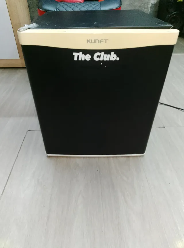 Mini Frigorífico KUNFT The Club