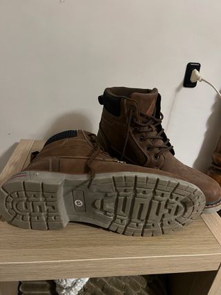 Botas de hombre marrones