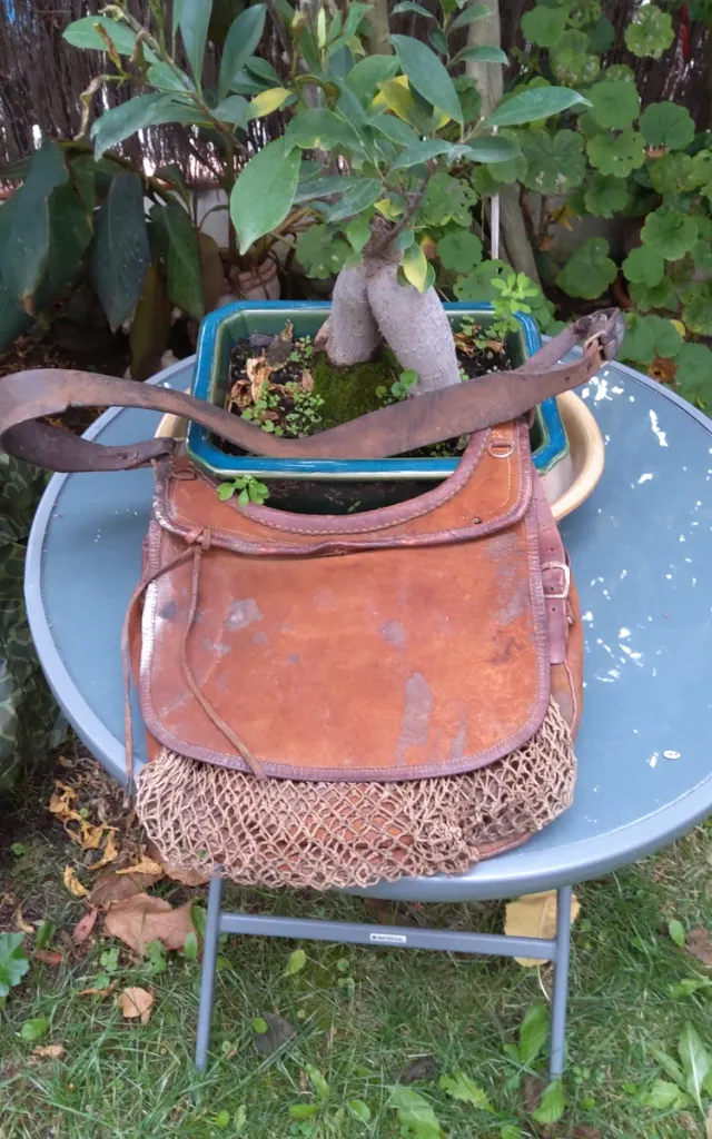 Bolsa de caza vintage de cuero