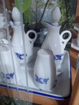 Set di contenitori per olio, aceto, sale e pepe in ceramica blu e bianco