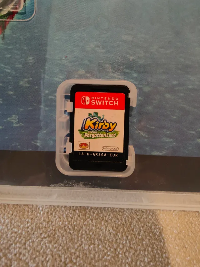 Kirby y la Tierra Olvidada