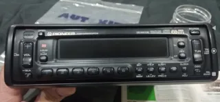 Radio CD Pioneer KEH-M8500 RDS, como NUEVA