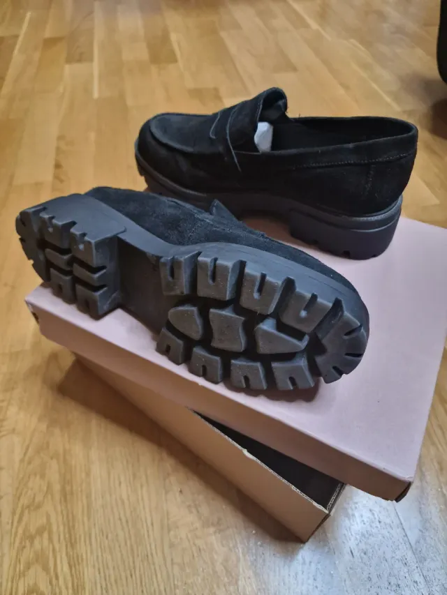 Zapatos serraje negro Brownie suela goma talla 39