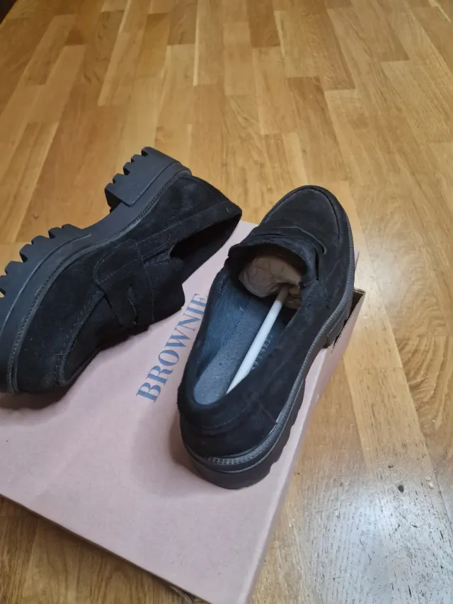 Zapatos serraje negro Brownie suela goma talla 39