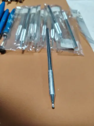 Buriles metálicos para manualidades