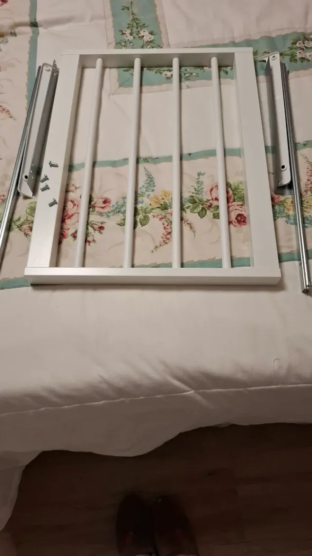 Appendiabiti in legno e metallo bianco/argento