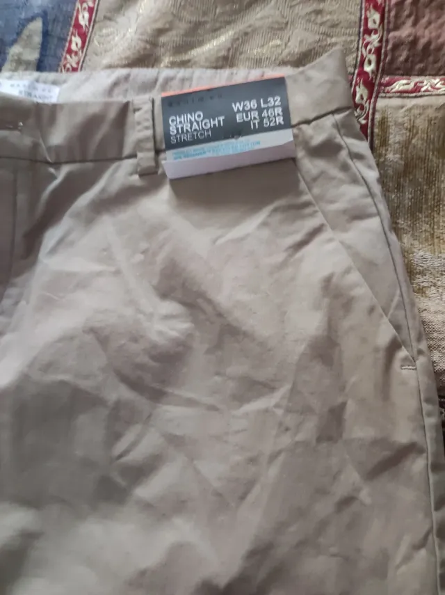 Pantalones Chinos Beige Talla L - Nuevos con etiqu