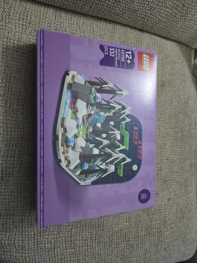Diorama LEGO Luces del Norte 40785