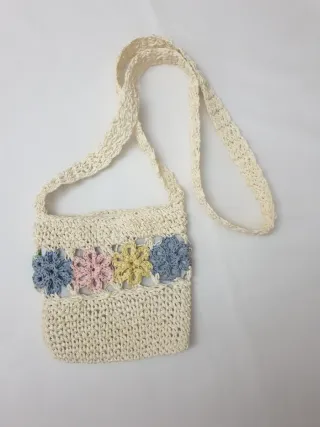 Bolso pequeño niña ganchillo flores