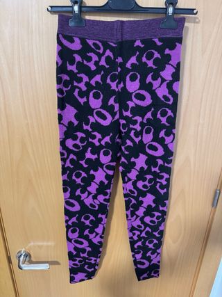 Leggings estampado leopardo morado y negro