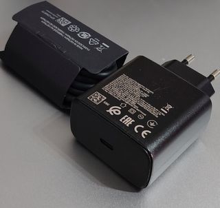 Caricatore condivisibile Samsung 45W EP-DN975 nero