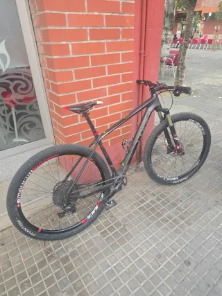 Bicicleta de Montaña Cube