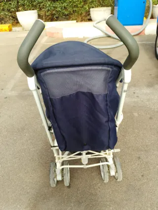 Carrito de bebé tipo paraguas