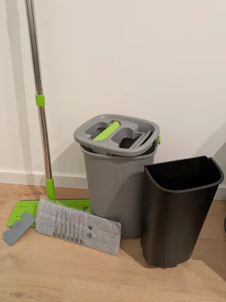 Juego Fregona y Cubo