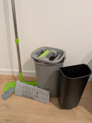 Juego Fregona y Cubo