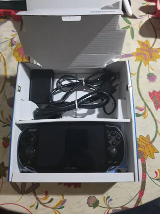 Consola Sony PS Vita Wi-Fi Nera