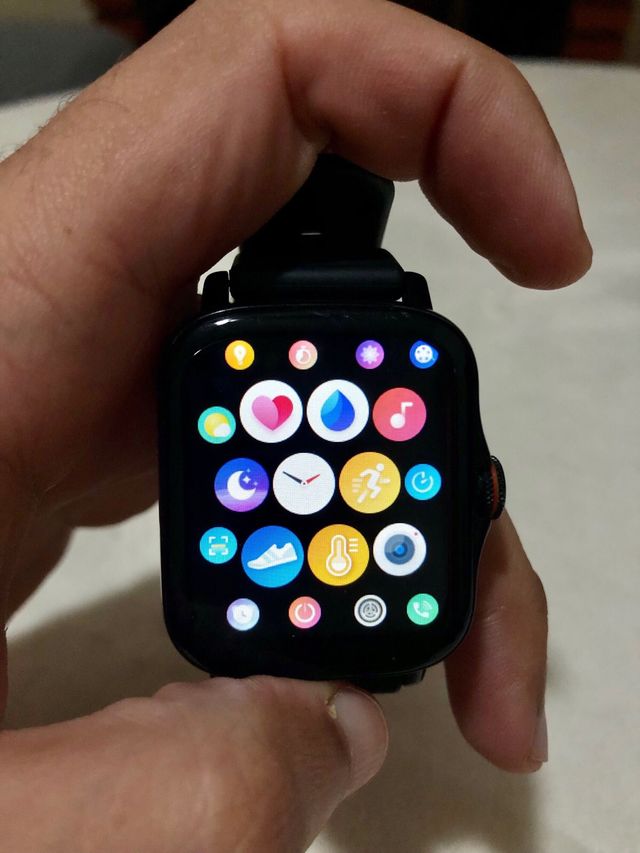 Reloj Smartwatch FM08 Negro y Multicolor