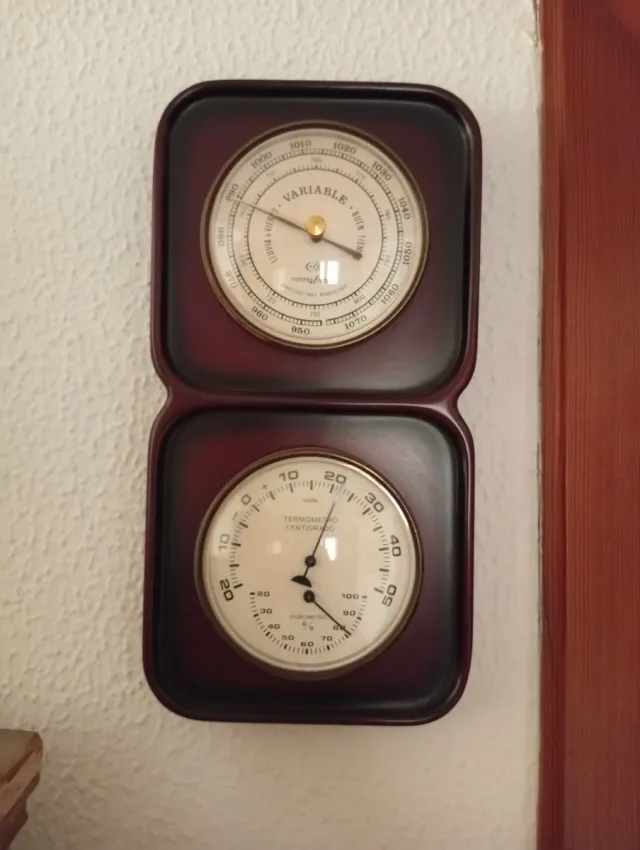 Barómetro, higrómetro y termómetro