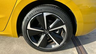 Opel Astra 1.2T XHT 96KW ELEGANCE 130 5P