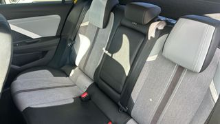 Opel Astra 1.2T XHT 96KW ELEGANCE 130 5P