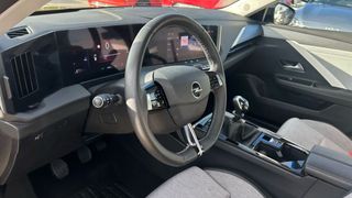 Opel Astra 1.2T XHT 96KW ELEGANCE 130 5P