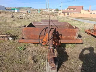 Se vende trailla