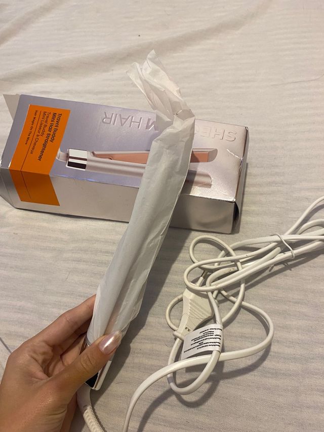 Mini plancha de pelo - Nueva en caja