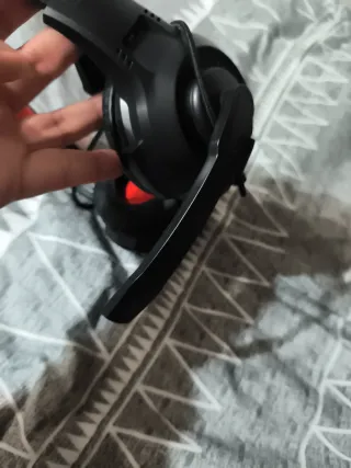 Auriculares PS4/PS5 Negros con Diadema Roja