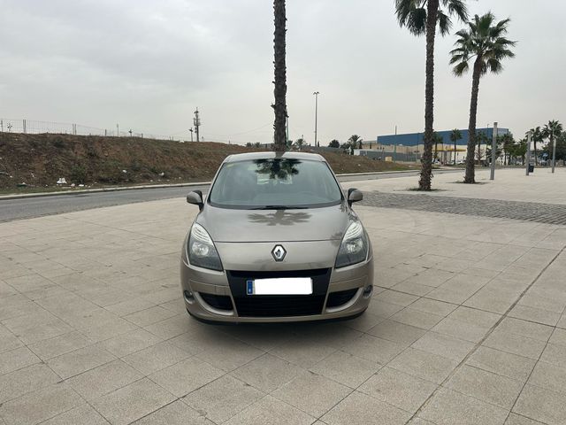 Renault Scenic Emotion dCi 110 eco2