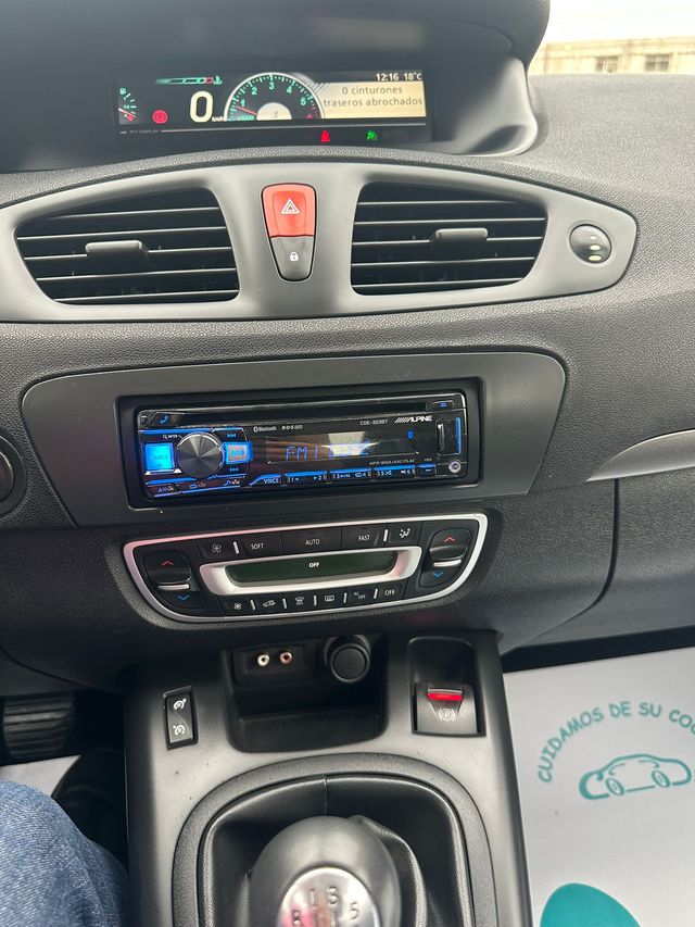 Renault Scenic Emotion dCi 110 eco2