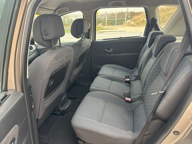 Renault Scenic Emotion dCi 110 eco2