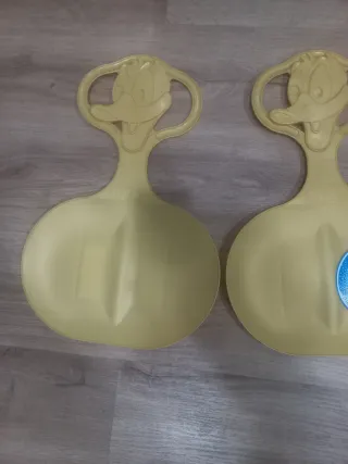 TRINEOS DE NIEVE EL PATO LUCAS DE DISNEY