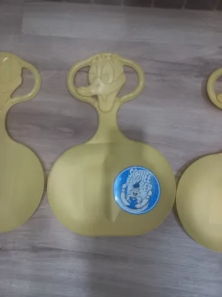 TRINEOS DE NIEVE EL PATO LUCAS DE DISNEY