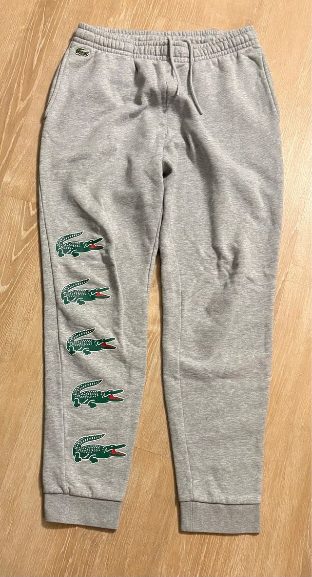Pantalón deportivo Lacoste gris talla M