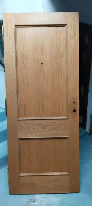 Varias Puertas de madera maciza inclui 2 de seguri
