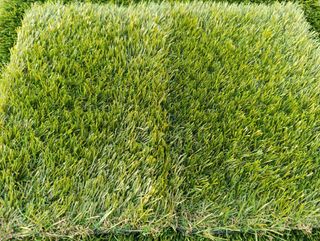 Rollo césped artificial 35 mm · 10 m² NUEVO