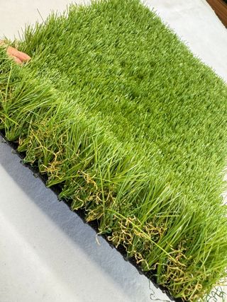 Rollo césped artificial 35 mm · 10 m² NUEVO