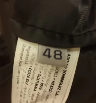 Americana Adolfo Domínguez Gris y Negra