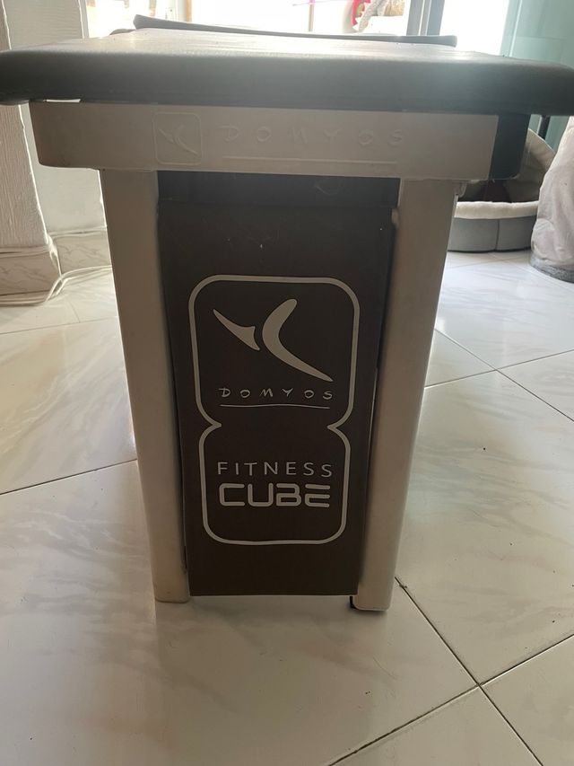 Banco de ejercicio Fitness Cube