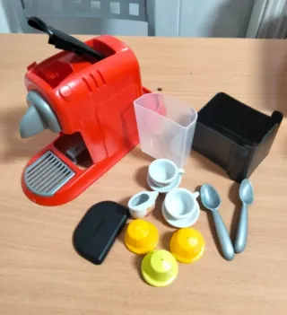 Juego de cocina: cafetera, licuadora y gofrera