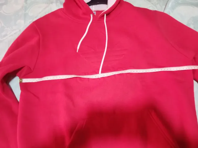 Sudadera Adidas con capucha roja