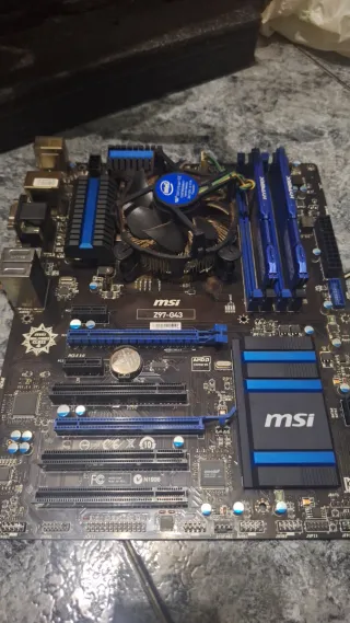 Placa base MSI Z97-G43