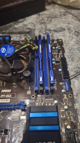 Placa base MSI Z97-G43