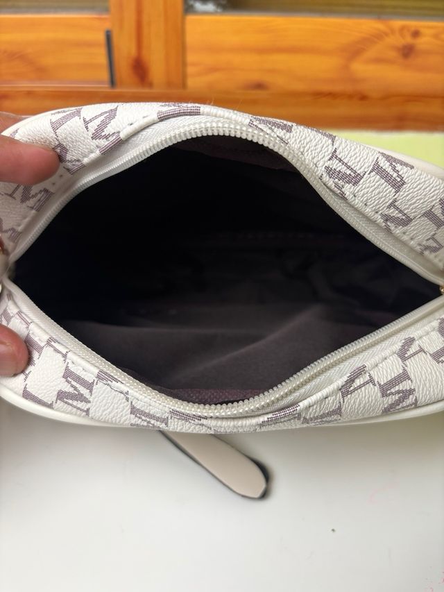 Bolso bandolera M monograma blanco