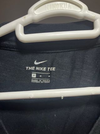 Camisa Nike manga larga crop top negra