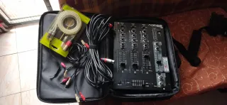 2 Denon DN-S3700 + Mixer Akiyama MC E3 y maleta