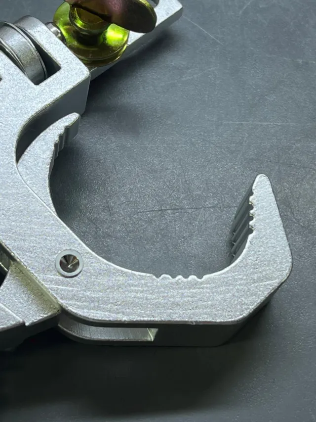 Abrazadera Plegable Escenario Aluminio